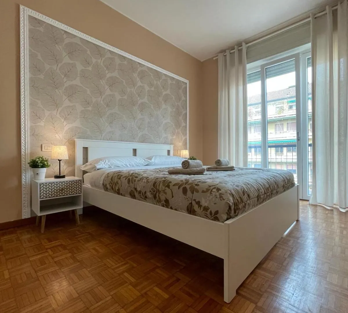 Home In Town - Citta' Studi Apartment Milano 0*,
